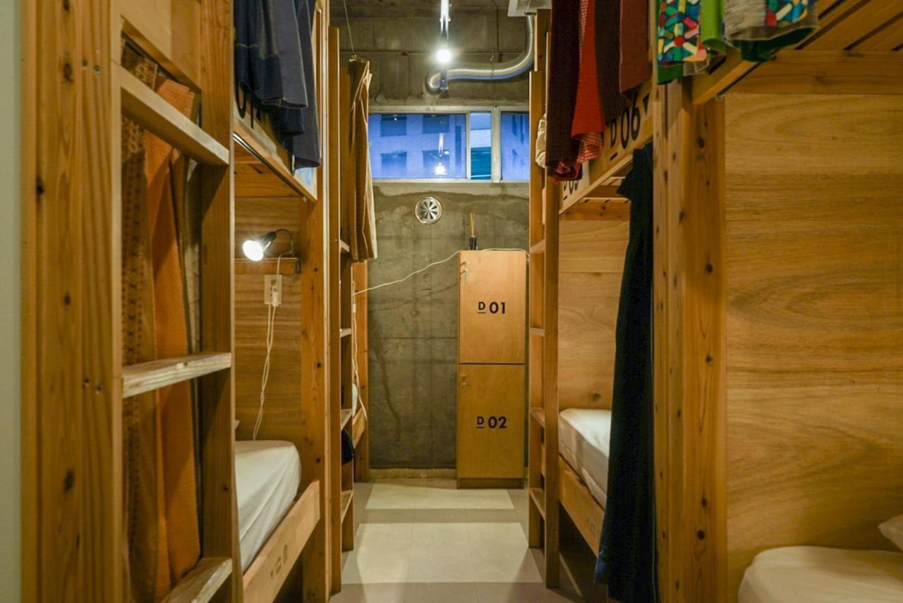 Hostel Tangatable Kitakyushu Buitenkant foto