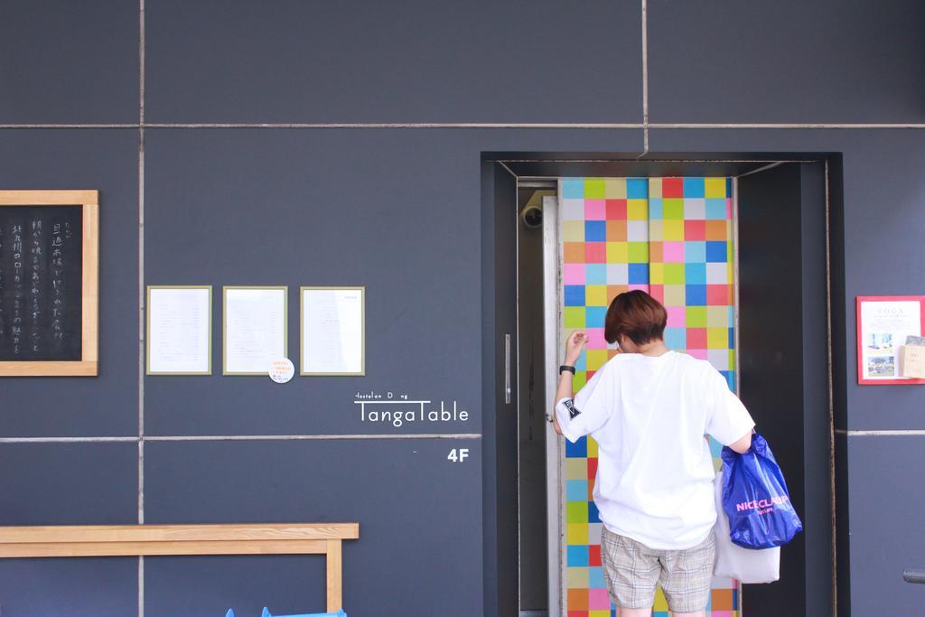 Hostel Tangatable Kitakyushu Buitenkant foto